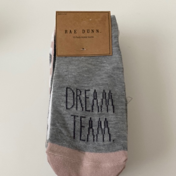 Rae dunn 10 pairs of no socks